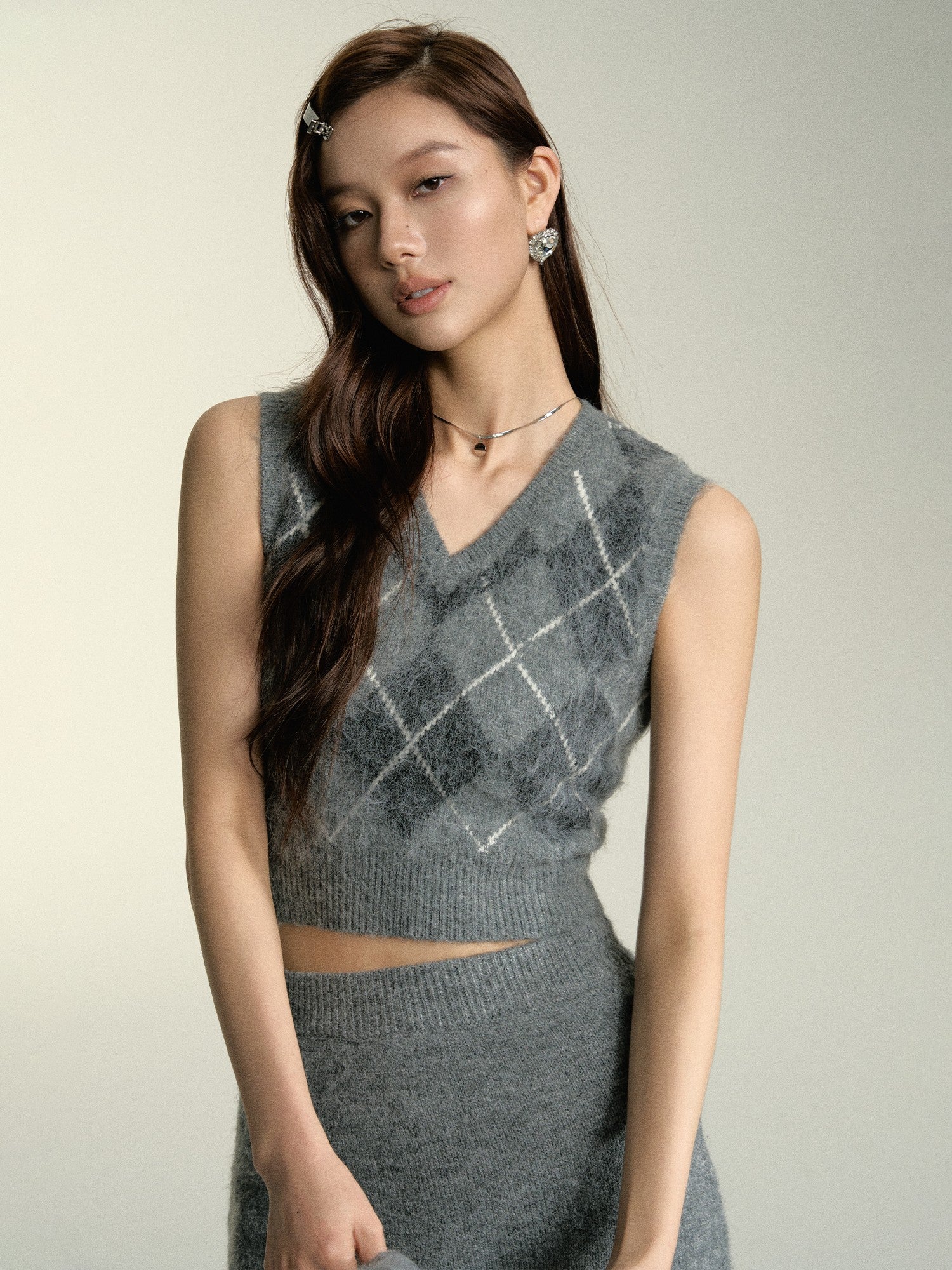 SOMESOWE Diamond Quartz Knitted Sweater