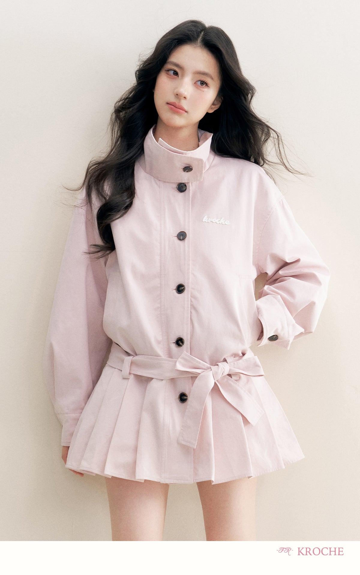 KROCHE 25aw Geek Chic cotton trench coat with stand collar and appliqué embroidery