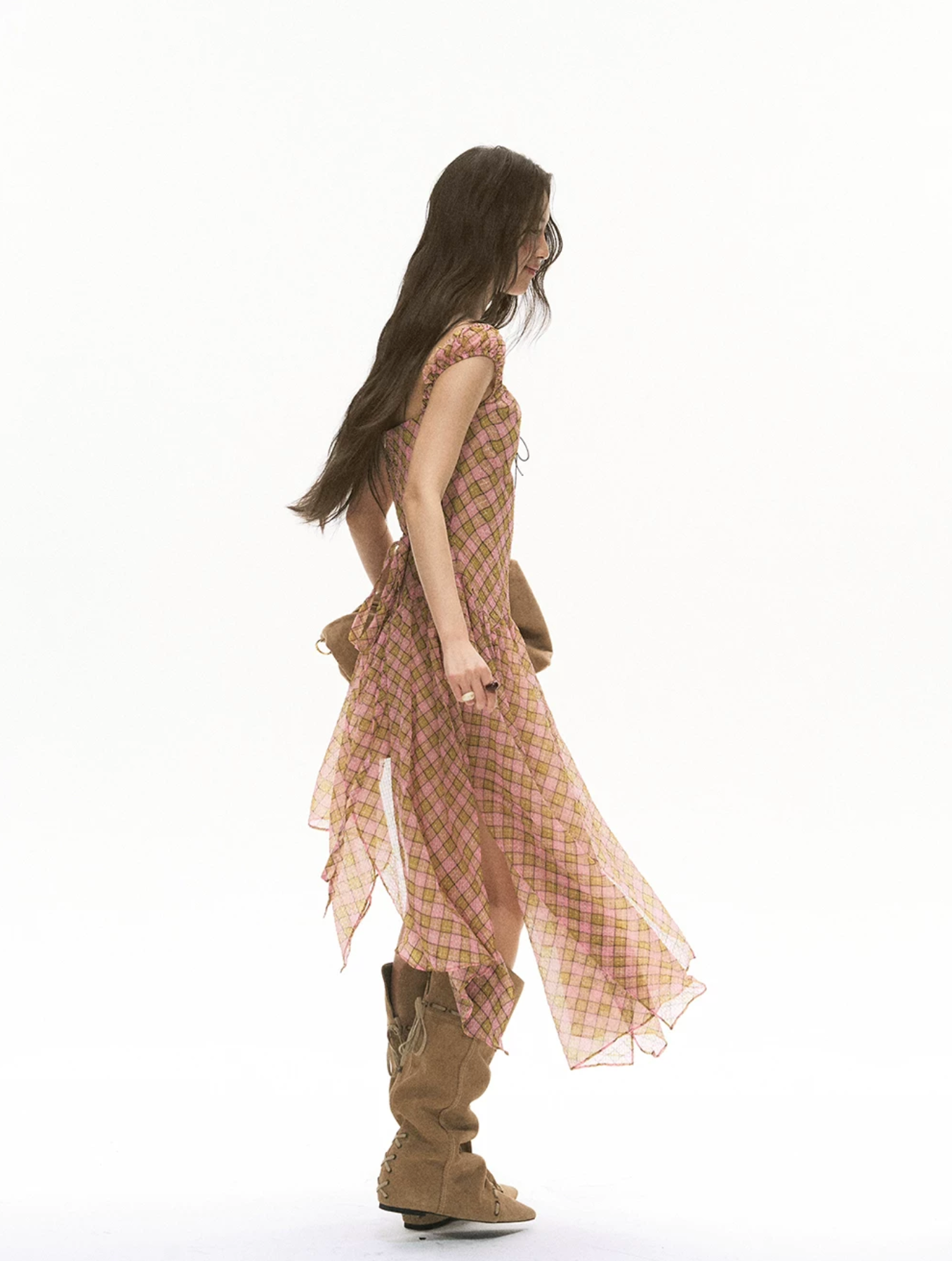SOOLROK Puffy chiffon dress with checkered pattern and bow tie with two irregular straps