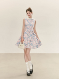 QDQD A-line dress with classic and elegant design, perfect for spring and summer