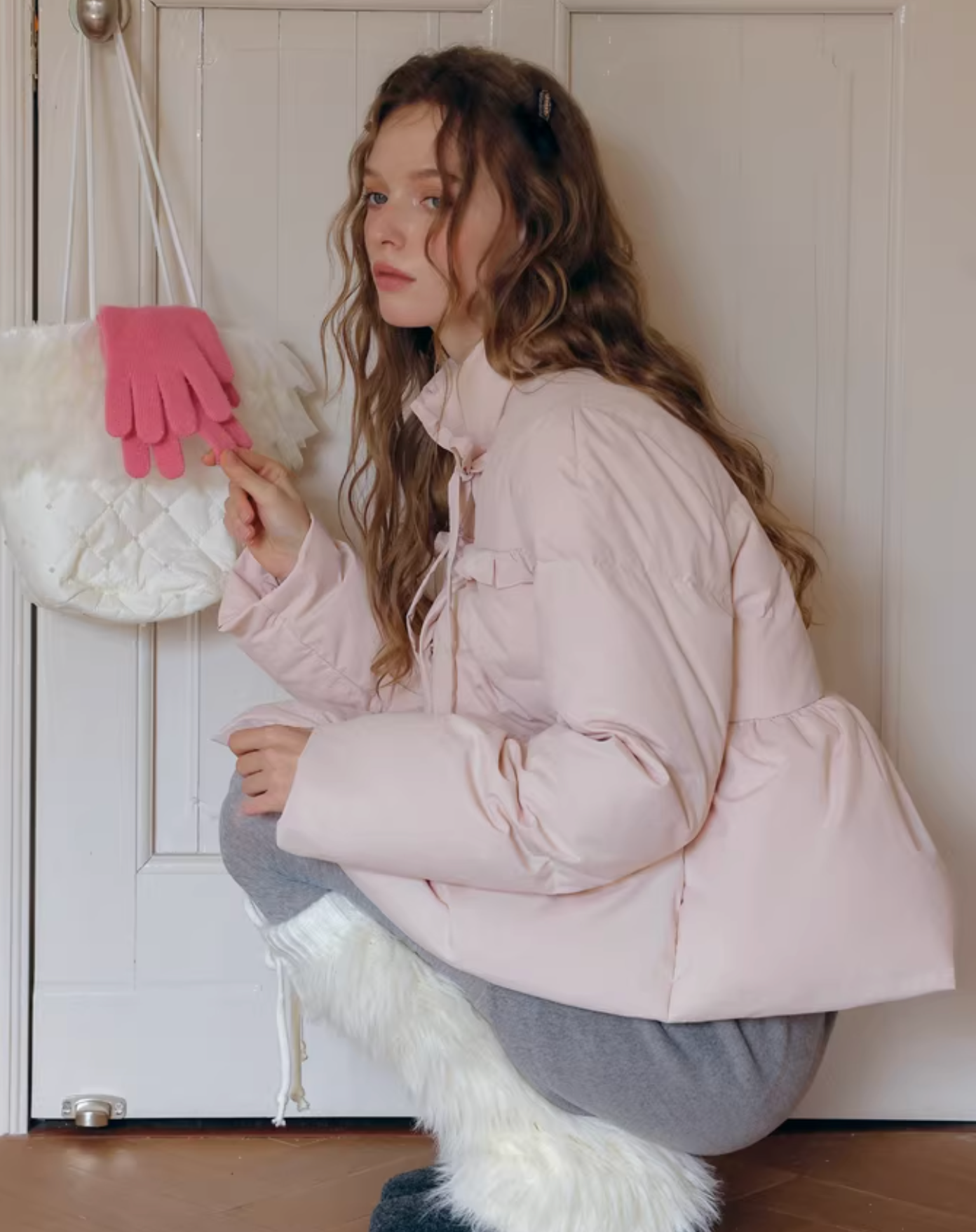 ISISLOVE Super cute pink down jacket [95% white duck down] short stand collar, A-line shape, suitable for women in winter.