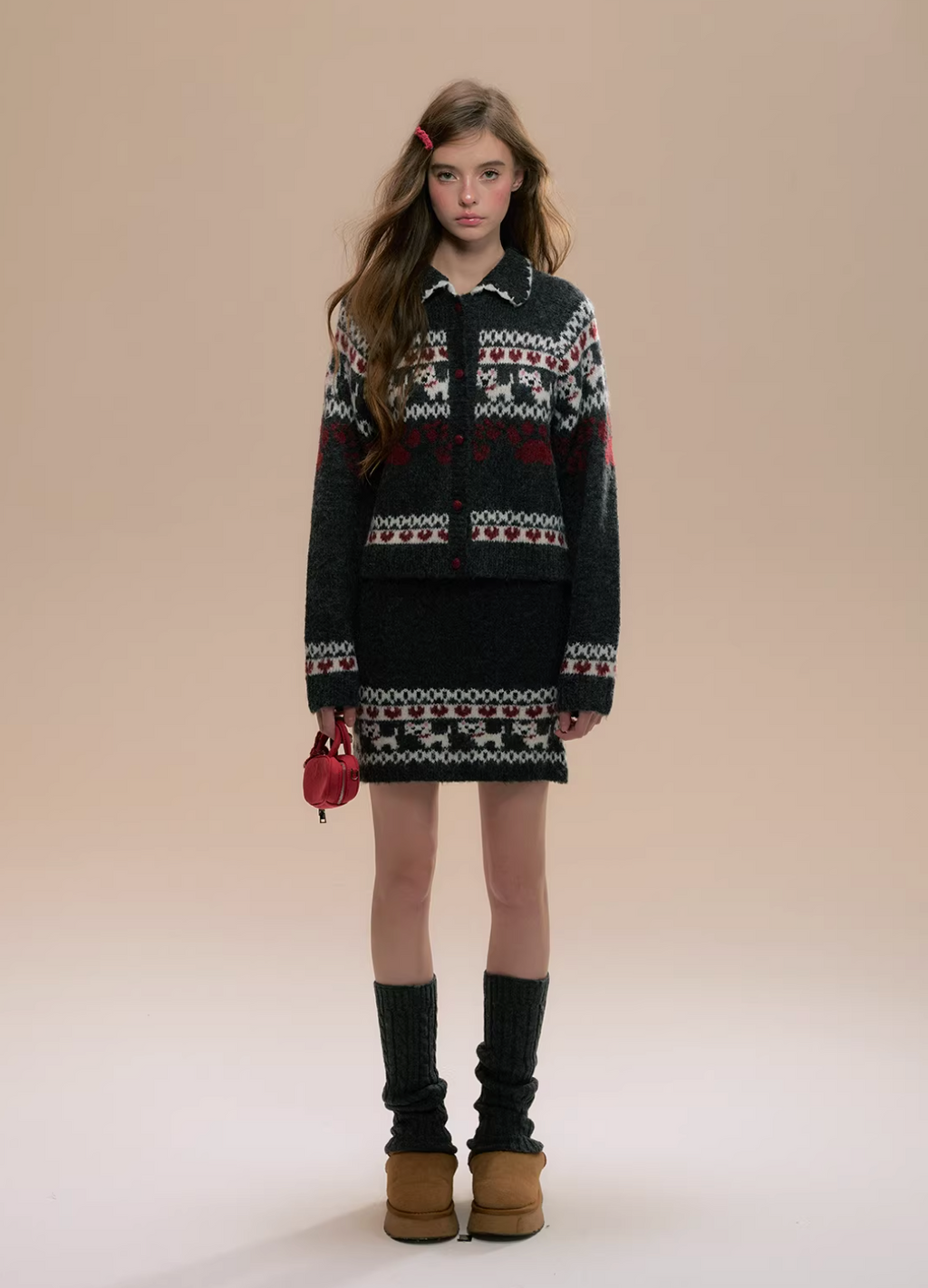 SUNSETPARK "Fair Isle Dog" retro dark gray knitted cardigan and skirt by SunsetPark, suitable for spring.