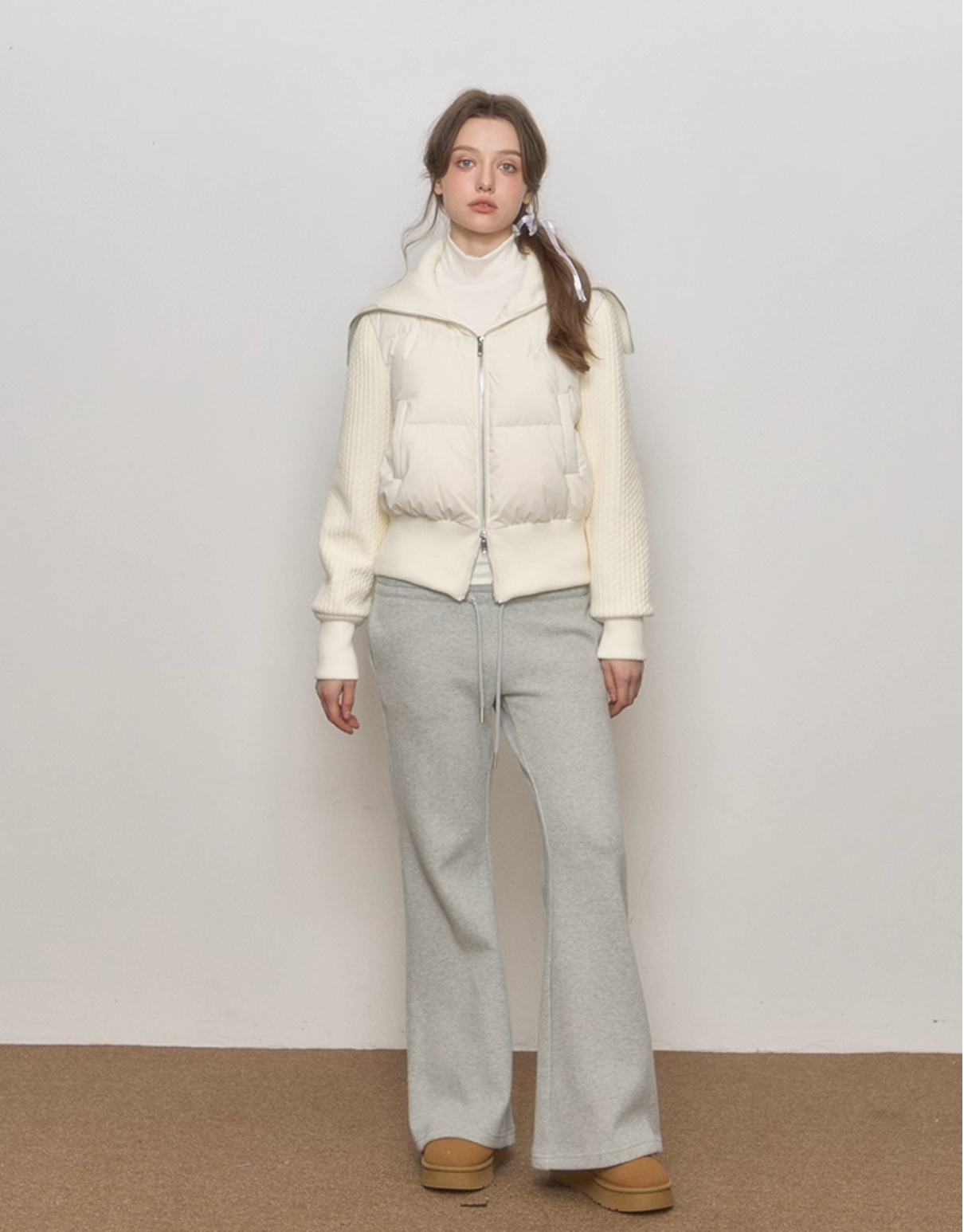 QDQD White minimalist short down jacket with wool blend sleeves