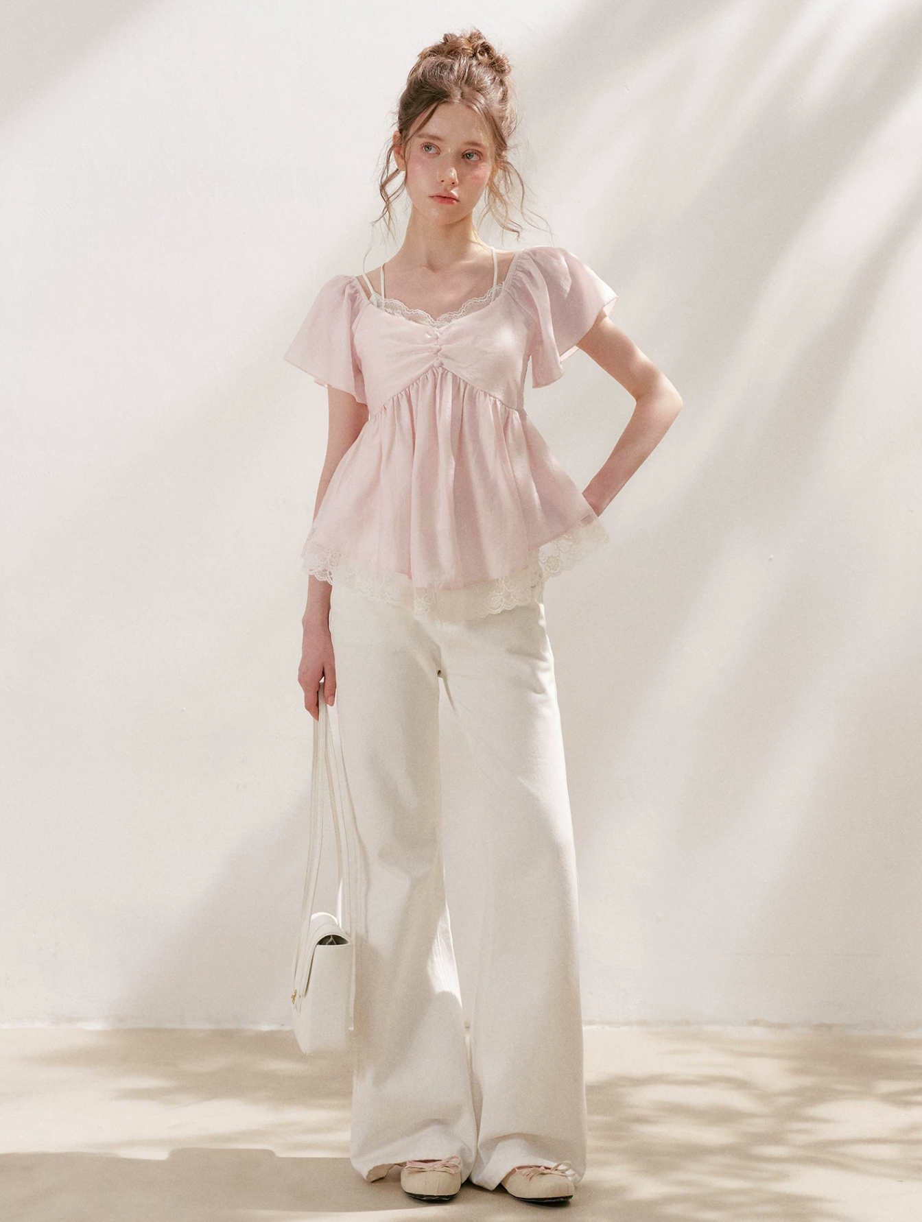 KROCHE French lace "Tencel Acetate" shirt with V-neck, short sleeves, comfortable A-line waist