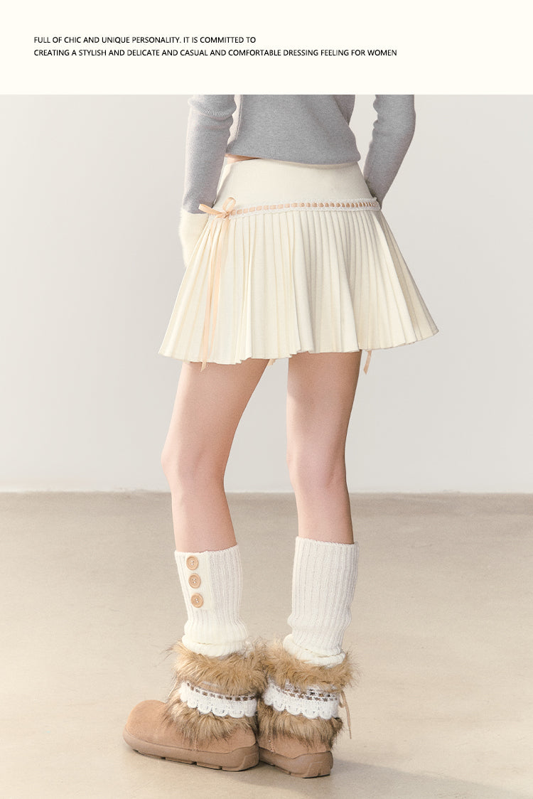 UMOUMO High-waisted mushroom pleated midi skirt, lace and bow trim, figure-flattering A-line pleated skirt