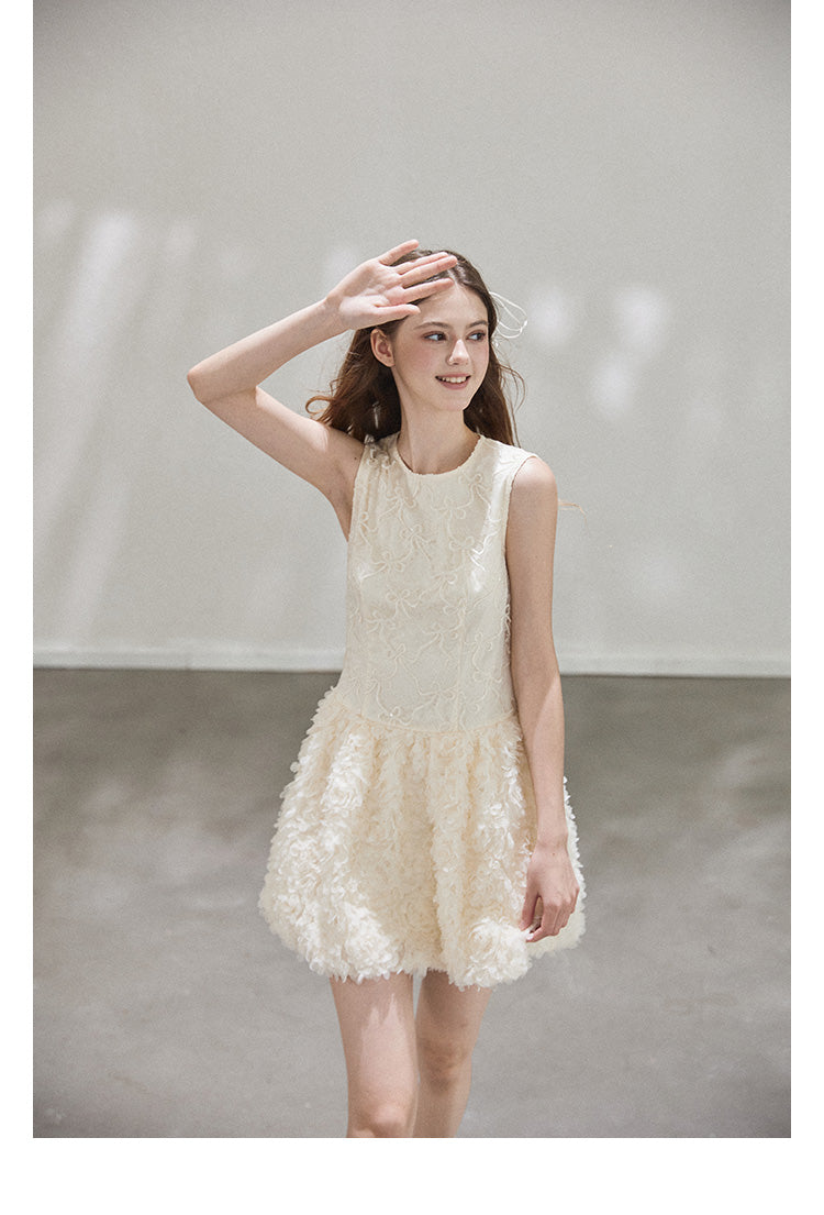 "Cloud Cotton" Callmelater Ballet-style tutu dress with embroidered details and a sophisticated vest-like silhouette.