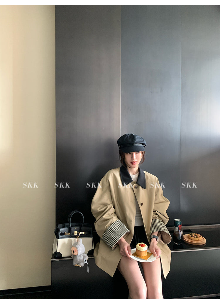 SKK High quality khaki jacket with multi-color plaid pattern, short and loose fit, autumn style for women.