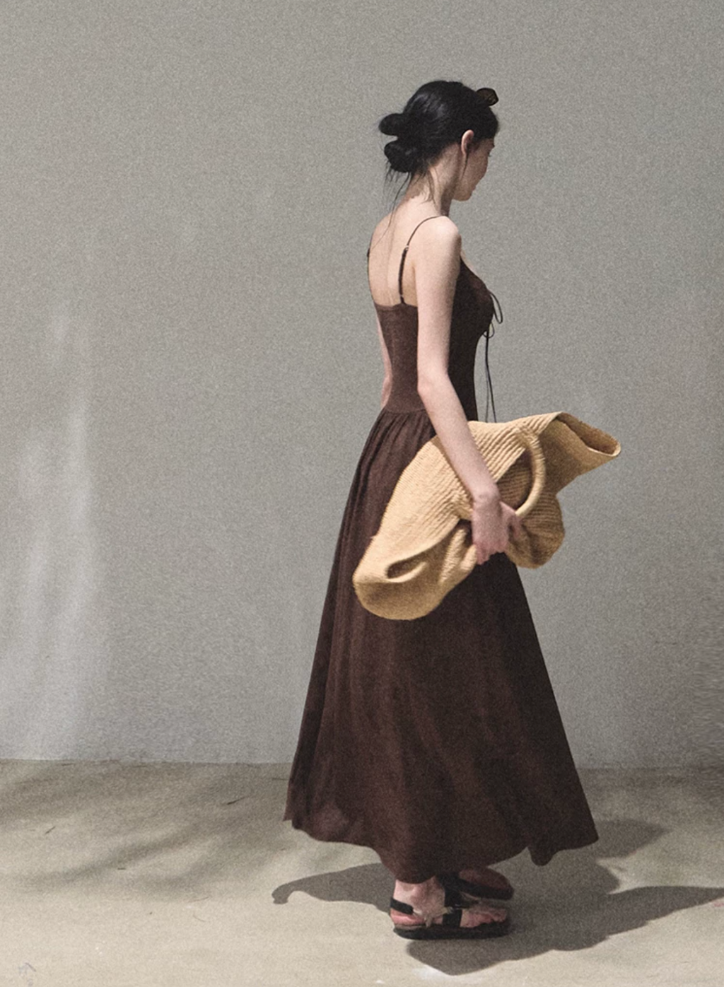 OAKMOO "The Passing Flower Shop" - Backless maxi dress, Bohemian Resort style, vinyl jacquard material, fitted waist.