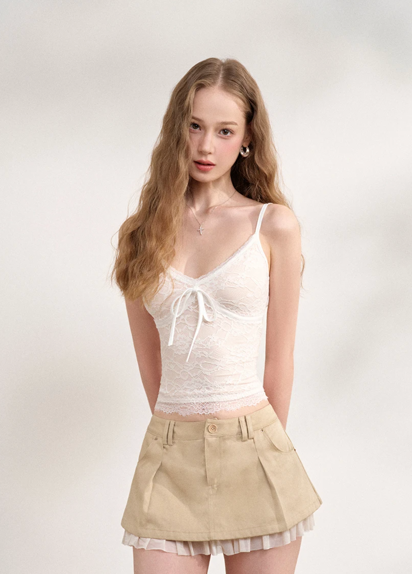 Mess Studio Stretch lace tank top