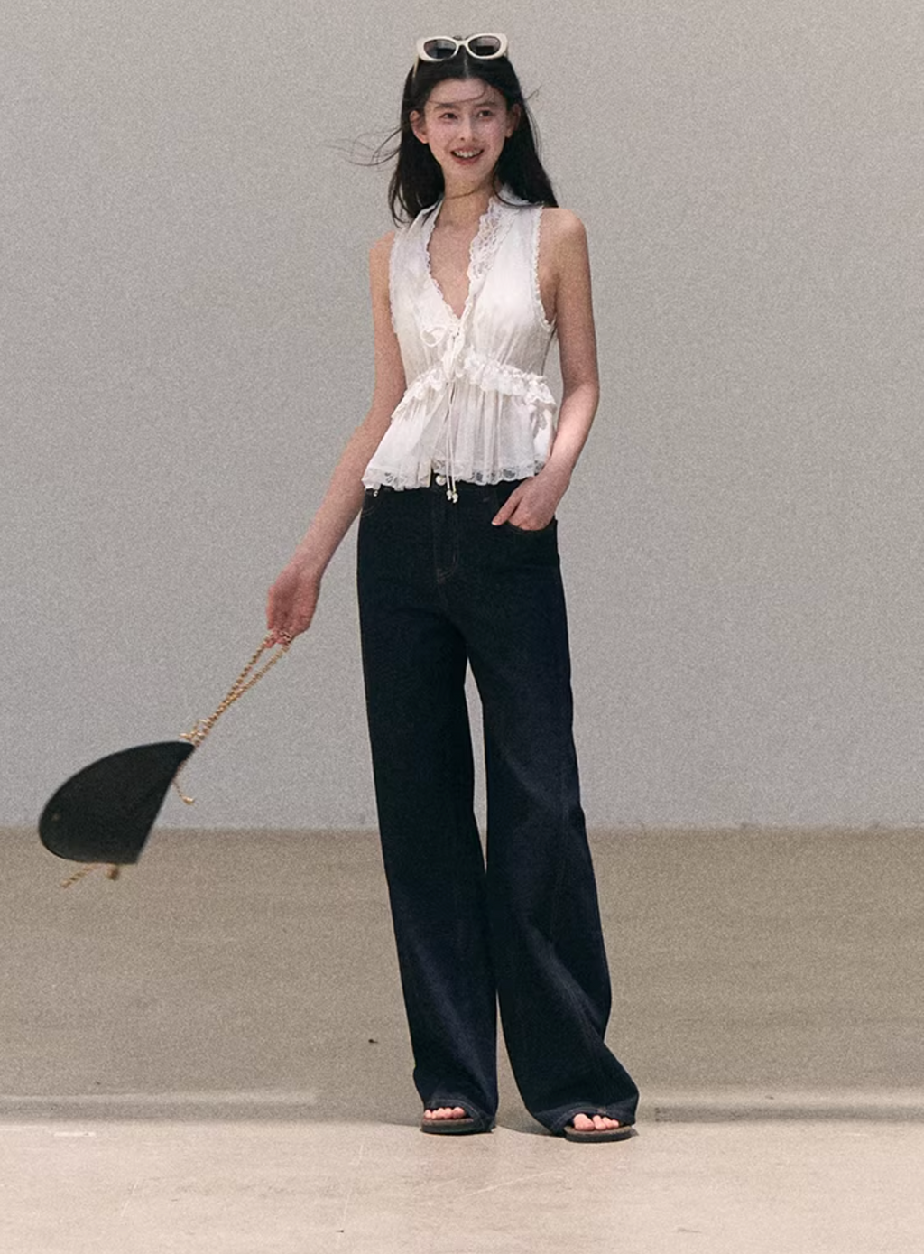OAKMOO Turtleneck tank top in thick lace lyocell linen.