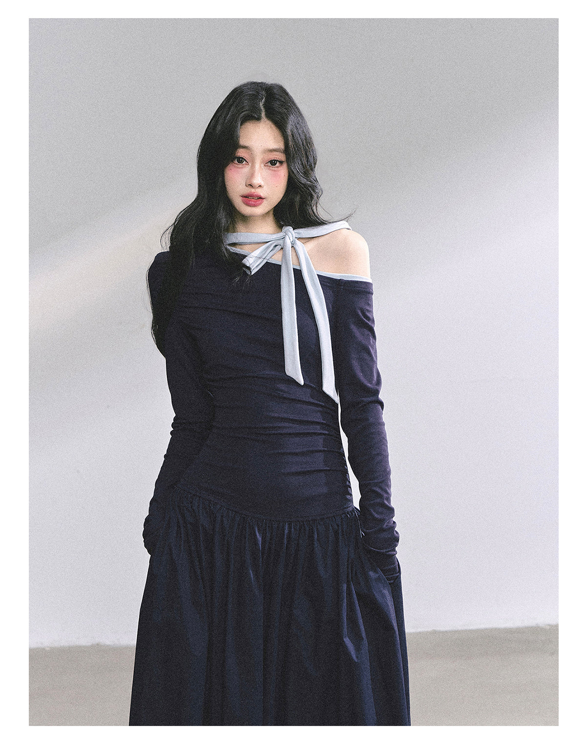 Shaoyeyan Vintage Retro Style Off-the-shoulder Long Sleeve Dress Fits and Cool for Royal Sisters Autumn Slim Waist Long Dress
