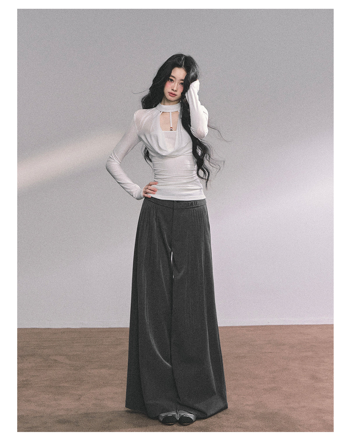 SHAOYEYAN Women's Sexy Fake "Baddie Hot Girl" Two-piece Long Sleeve T-shirt, Autumn Black Top