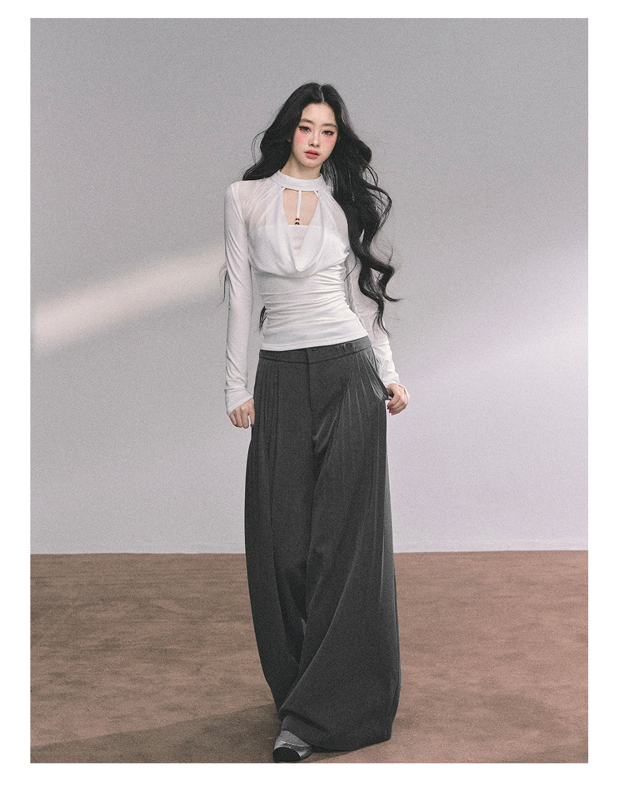 SHAOYEYAN Women's Sexy Fake "Baddie Hot Girl" Two-piece Long Sleeve T-shirt, Autumn Black Top