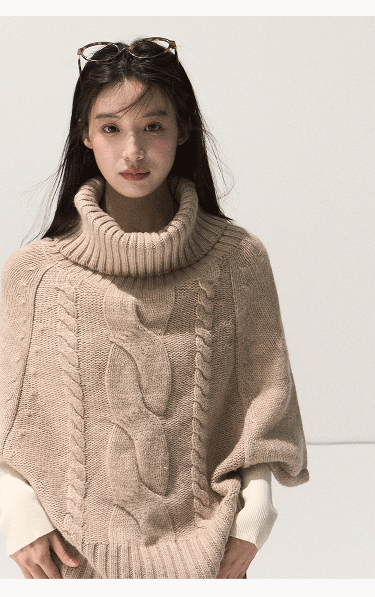 Oakmoo "Full Moon Changes" Thick Rope Knit Sweater
