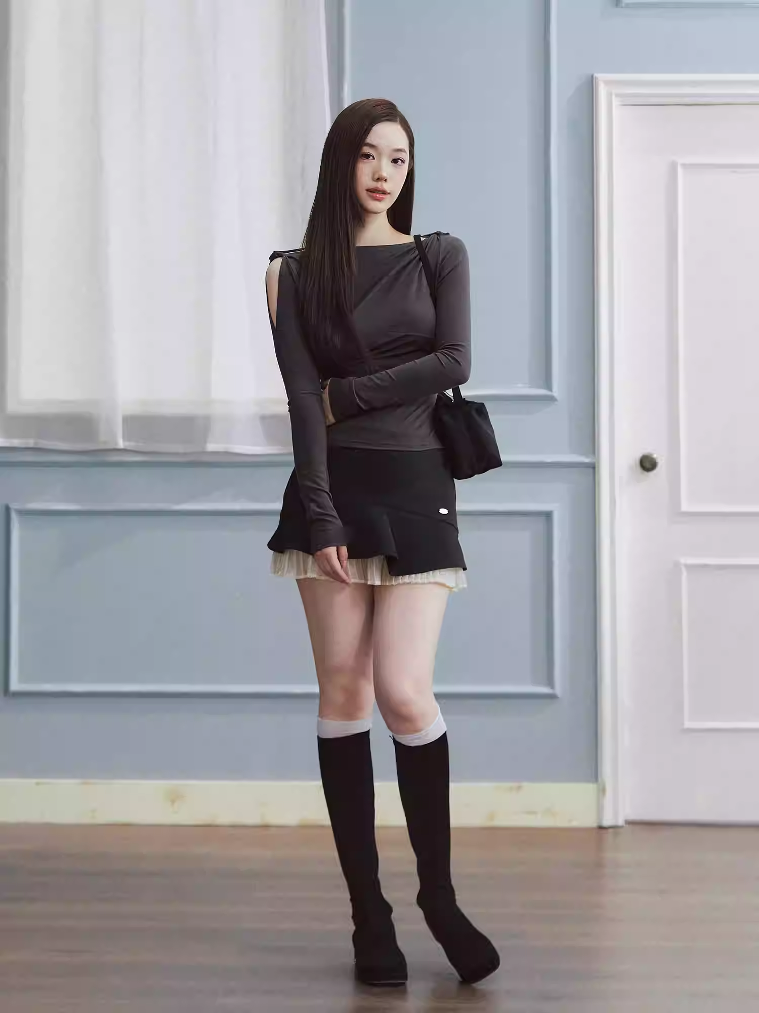 LaluneDuCiel Sea Island Waves: A midi skirt with uneven pleats, light and sweet.