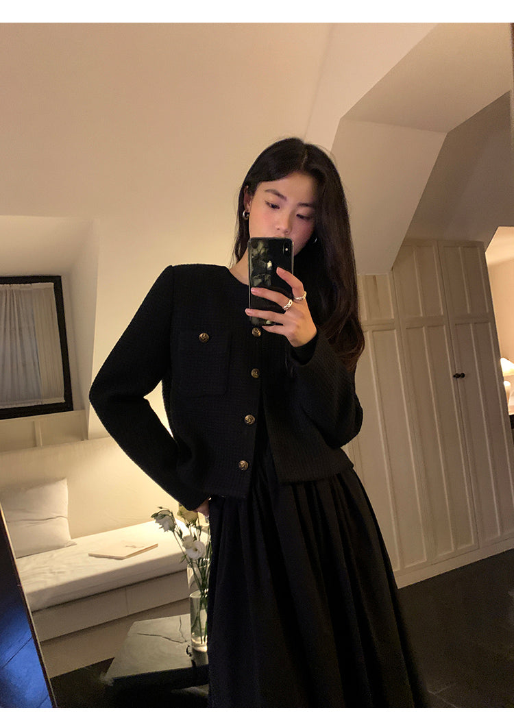 High-end long-sleeved dress for women with slim waist and Hepburn style Pusumede long dress