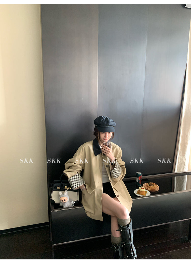 SKK High quality khaki jacket with multi-color plaid pattern, short and loose fit, autumn style for women.