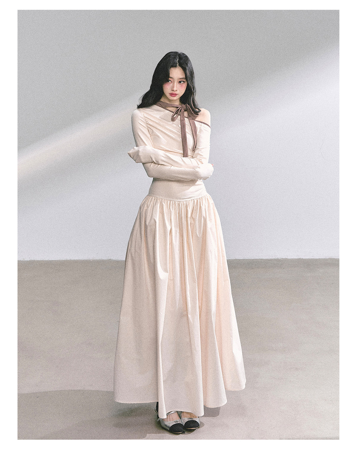 Shaoyeyan Vintage Retro Style Off-the-shoulder Long Sleeve Dress Fits and Cool for Royal Sisters Autumn Slim Waist Long Dress