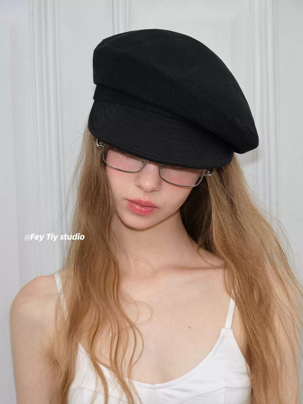 Feitiy Black Felt Beret with Side-swept Beret