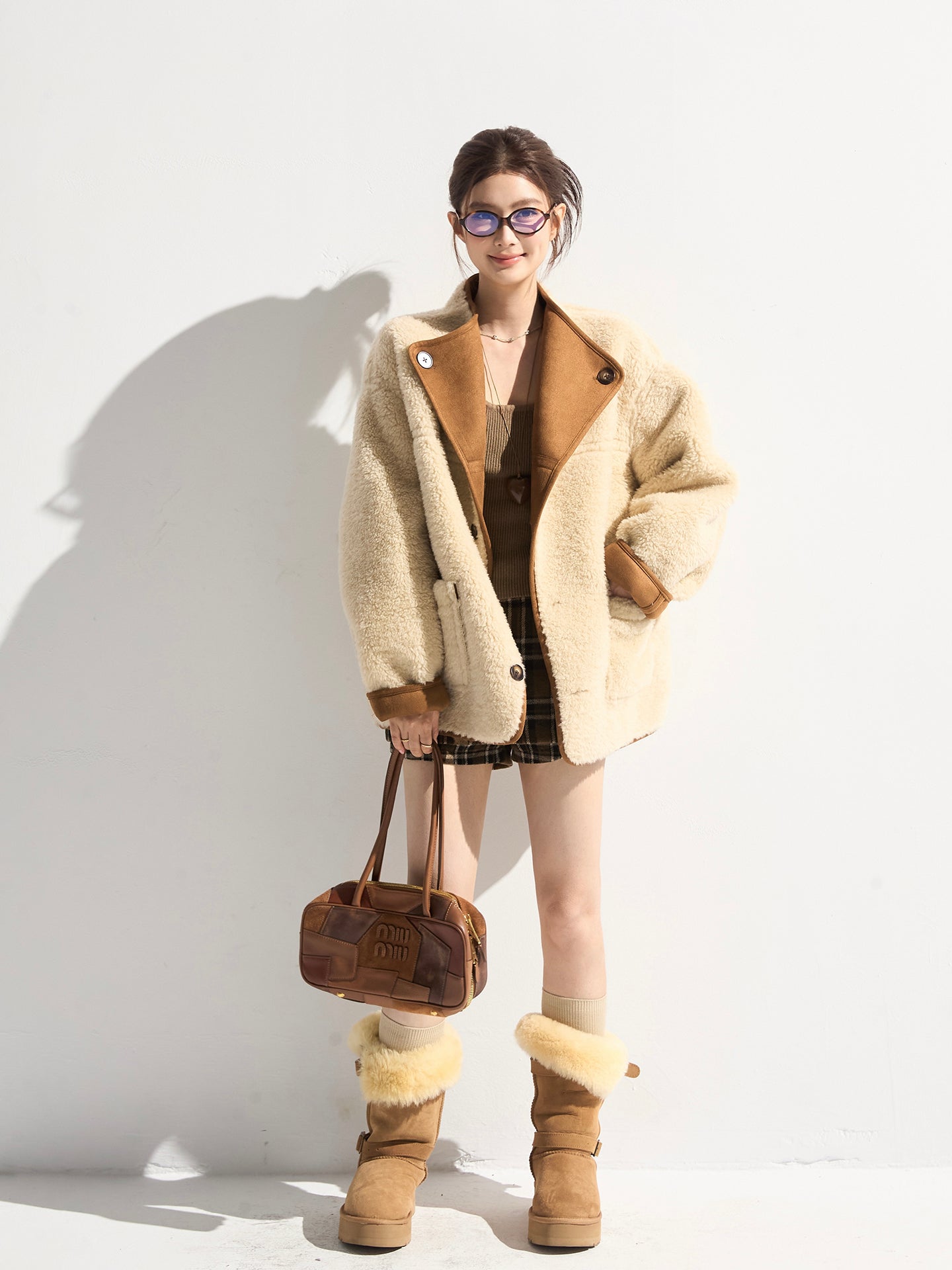 THEROUS Xie Burou women's new autumn and winter classic loose turn-down collar fur coat with patch pockets