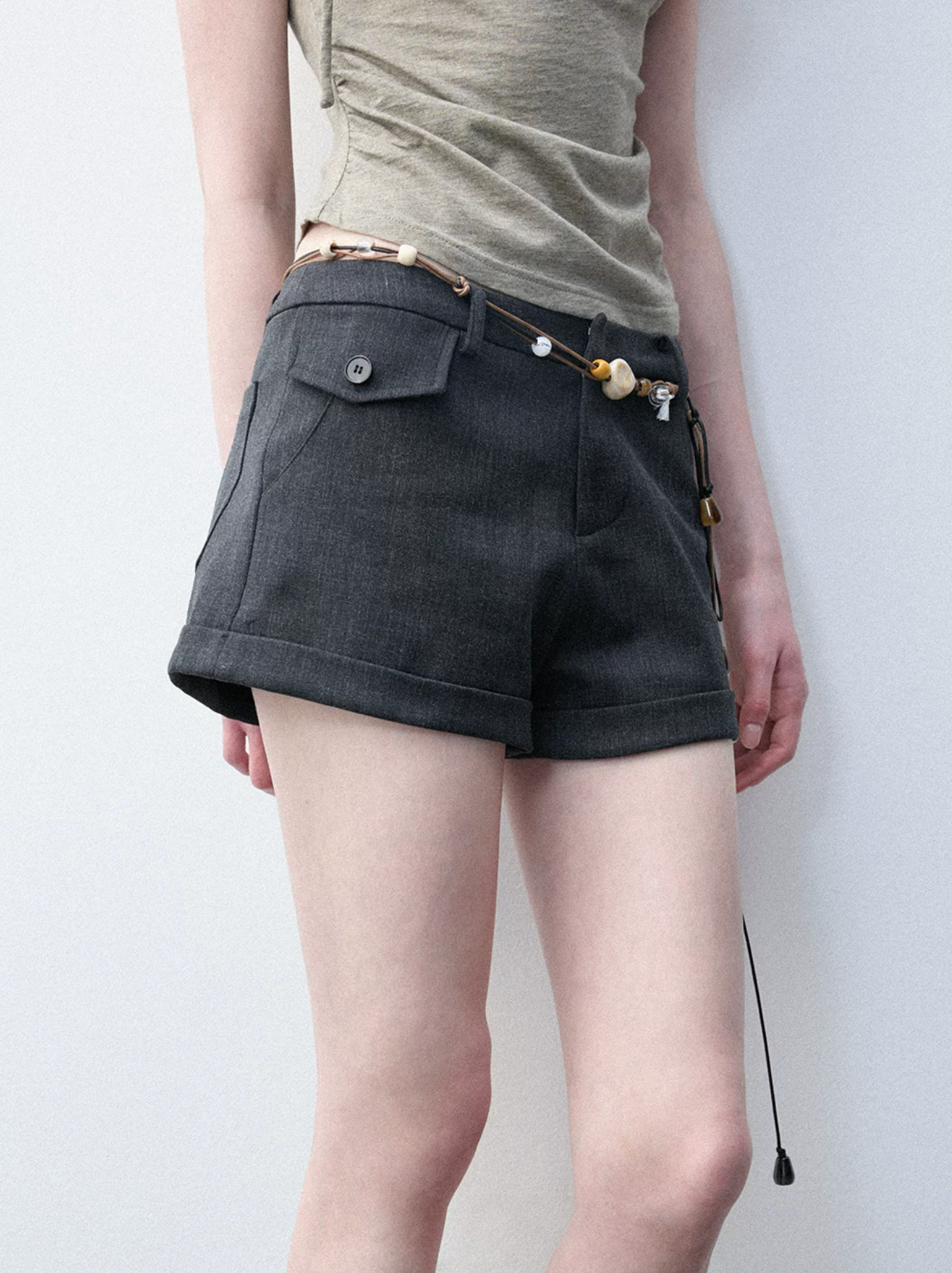 Luamoss High-quality women's "wool-blend" shorts, high-waisted, versatile, figure-flattering, with pockets, A-line silhouette.