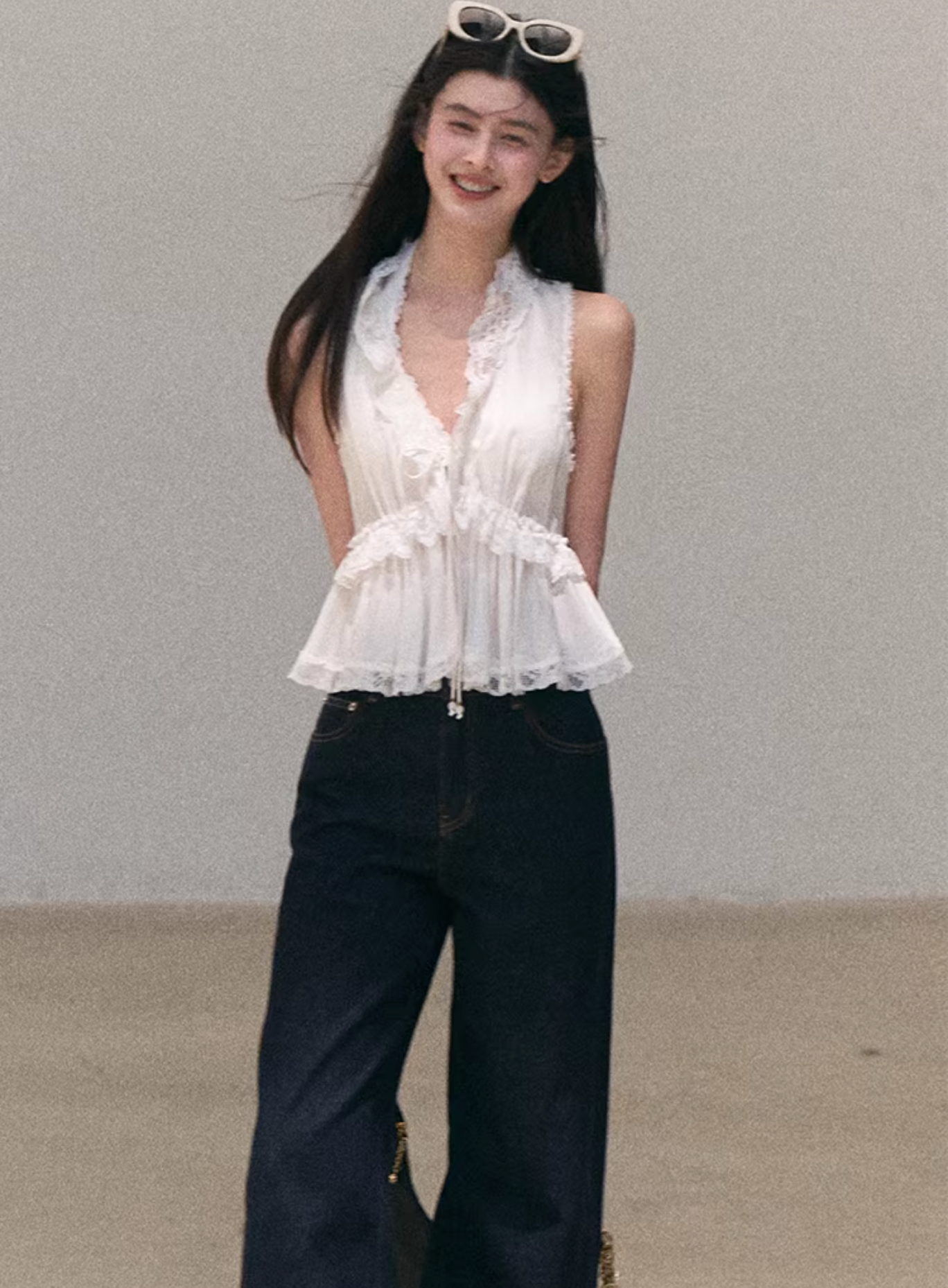 OAKMOO Turtleneck tank top in thick lace lyocell linen.