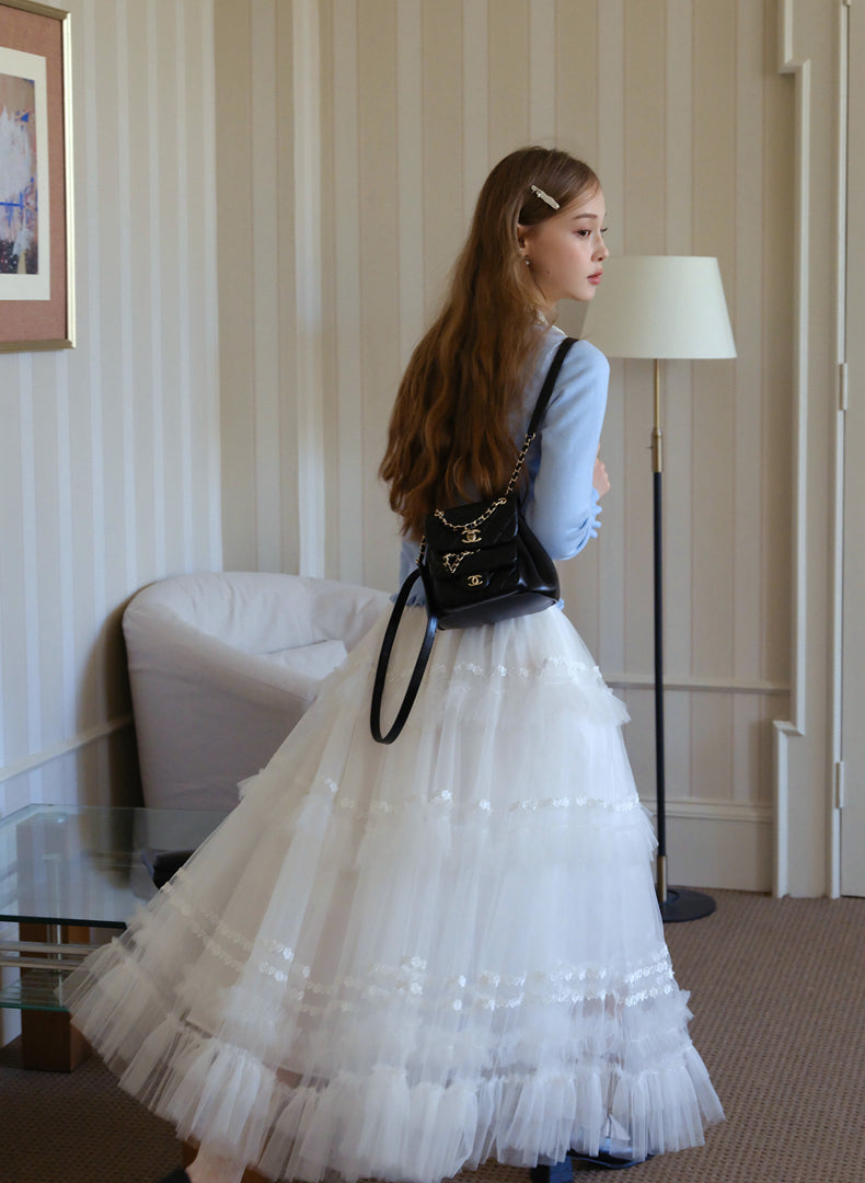 ISISLOVE Unique design, gorgeous white tulle midi skirt, super flowy and layered, perfect for fall.