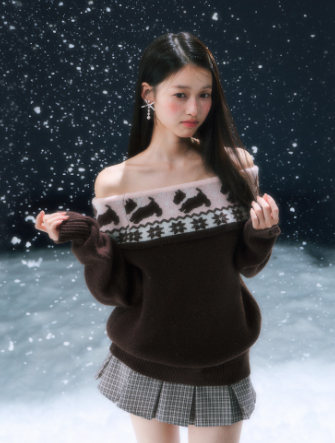 WEEKENDHUB WeekendHub Fair Isle Women's Off-the-Shoulder Sweater, Winter Style 2025, Slim Fit and Flattering, Christmas Sweater