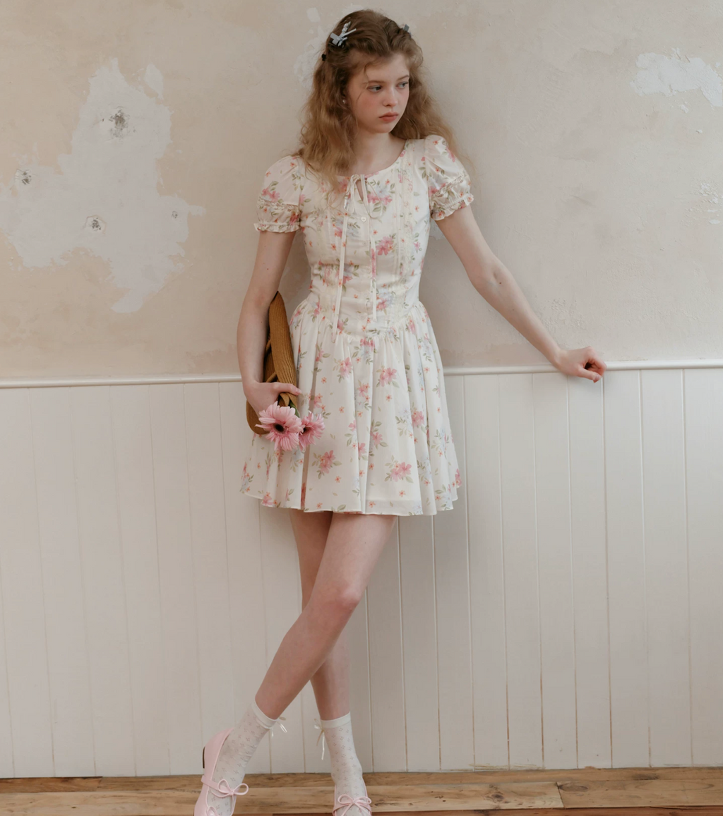 ISISLOVE Very cute 2026 short-sleeved floral dress with waist tie for women, new summer style, French country style.