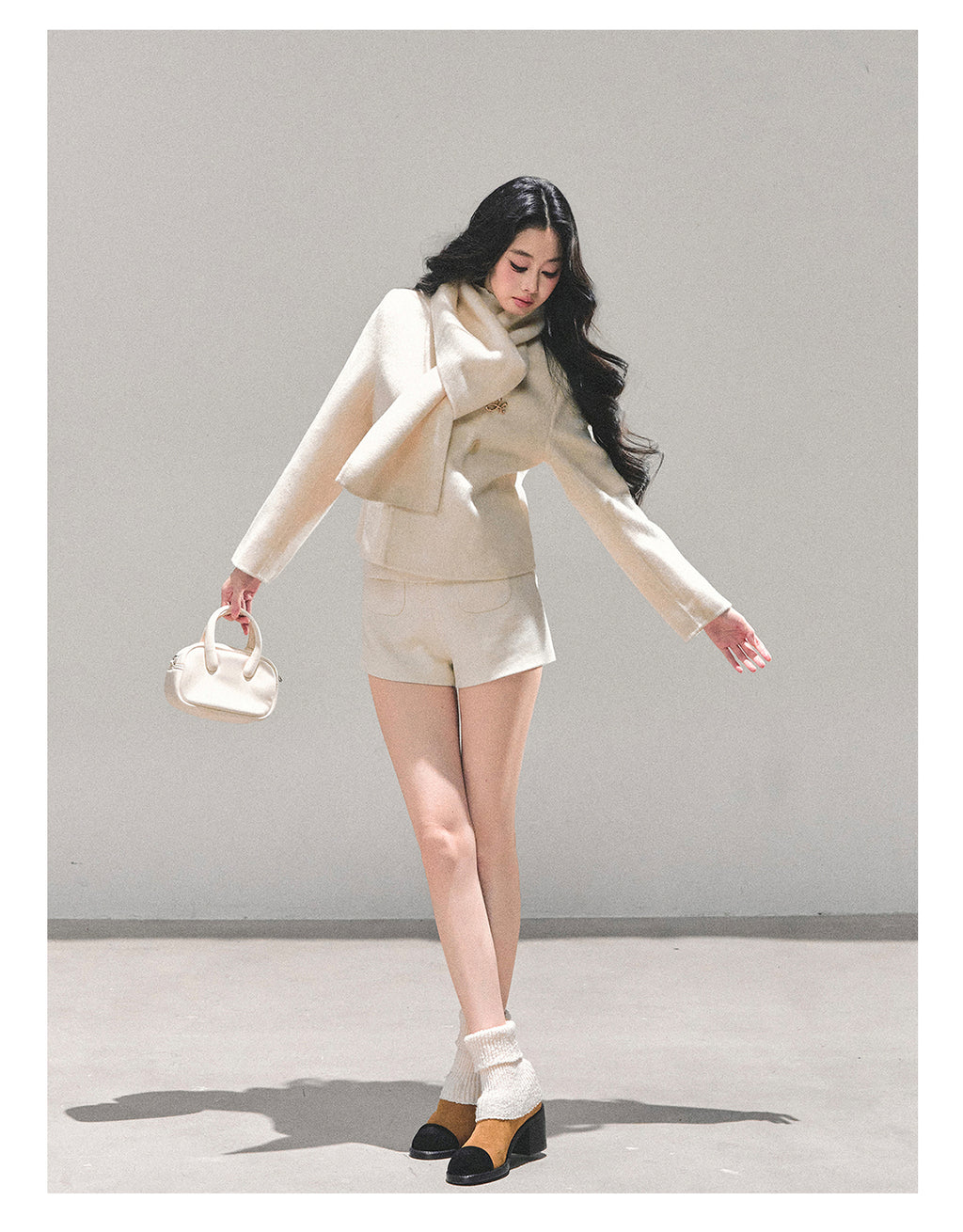 SHAOYEYAN Aomalm Women's "Twilight Forest" High-end Wool Coat, giving off a refined, luxurious feel, perfect for a wealthy heiress. Double-sided wool coat.