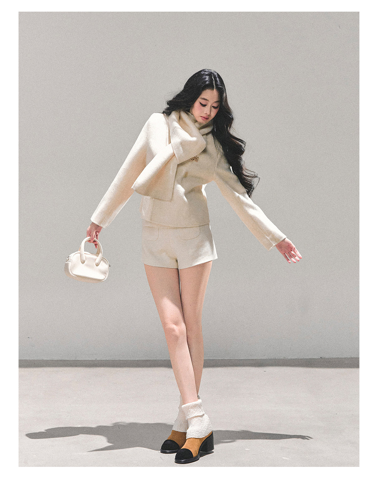 SHAOYEYAN Aomalm Women's "Twilight Forest" High-end Wool Coat, giving off a refined, luxurious feel, perfect for a wealthy heiress. Double-sided wool coat.