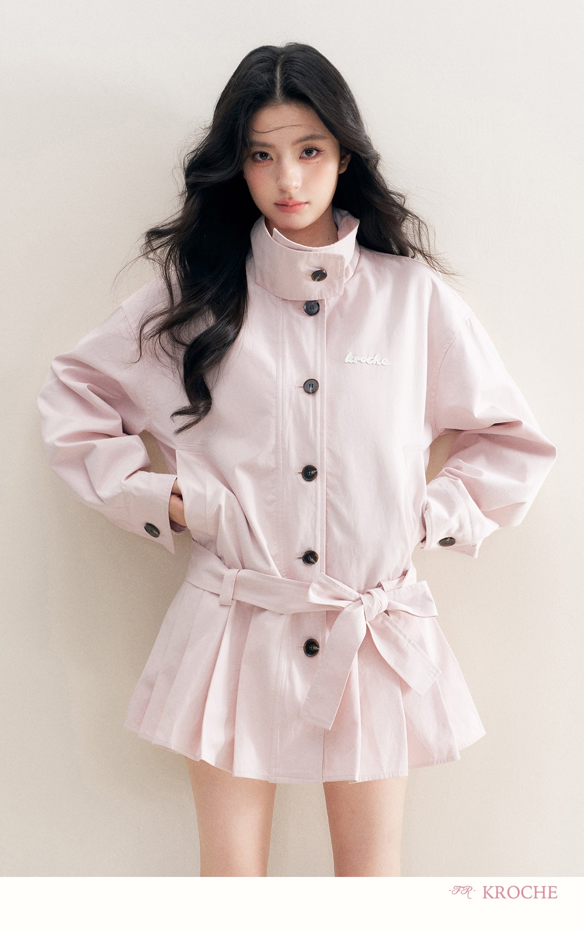 KROCHE 25aw Geek Chic cotton trench coat with stand collar and appliqué embroidery