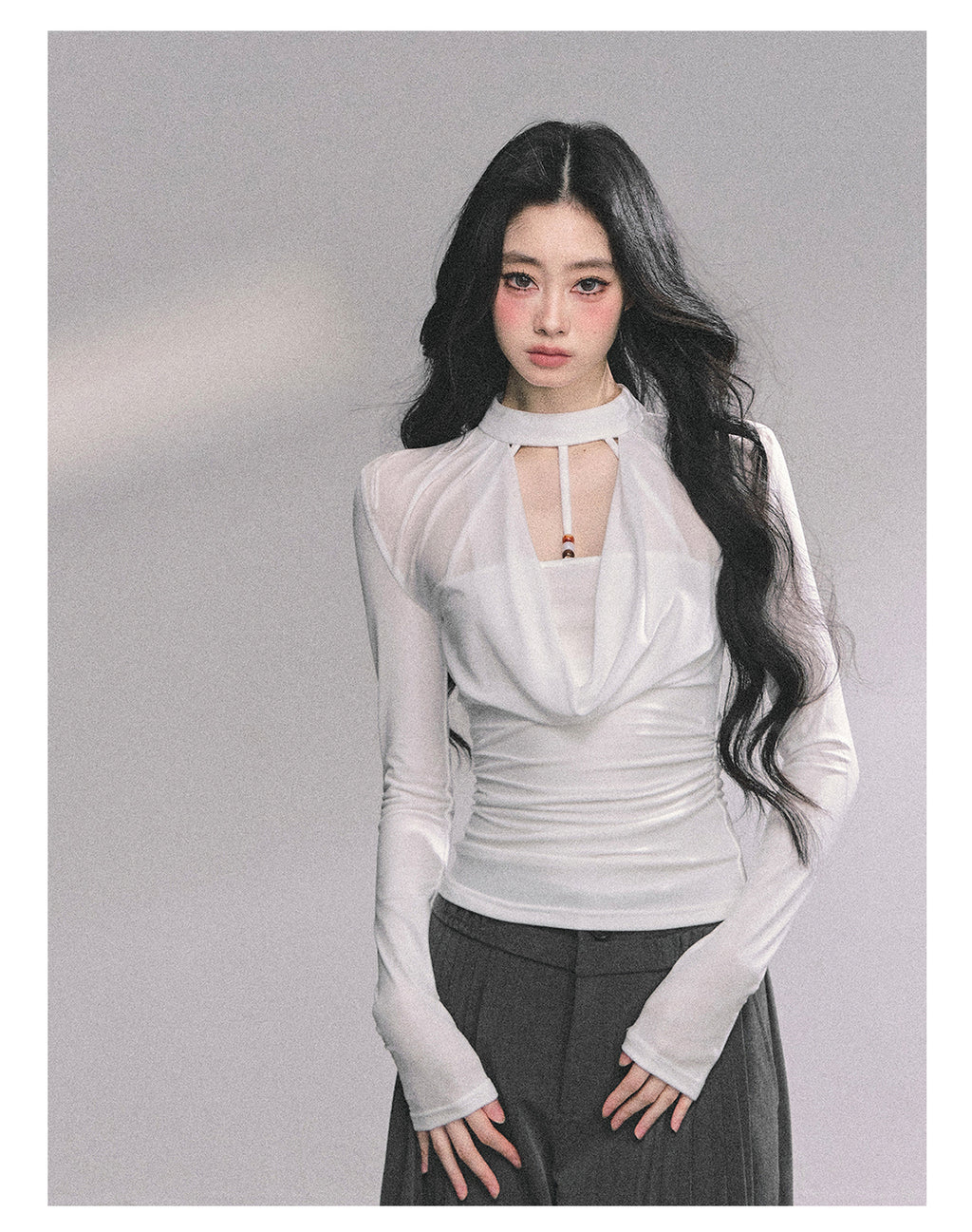 SHAOYEYAN Women's Sexy Fake "Baddie Hot Girl" Two-piece Long Sleeve T-shirt, Autumn Black Top