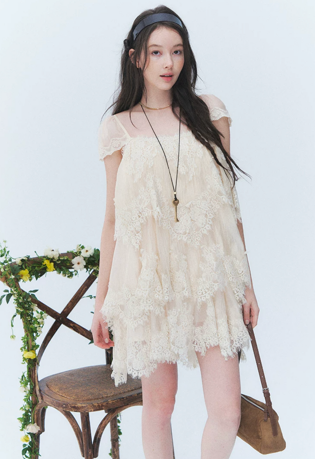 LaluneDuCiel Square neck flared lace dress, thick material, retro style, suitable for beach vacations.