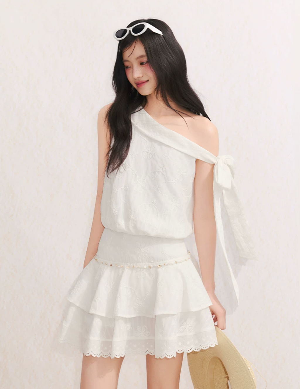UMOUMO Sweet summer dress for girls, off-shoulder, pleated, floral pattern, butterfly waist.