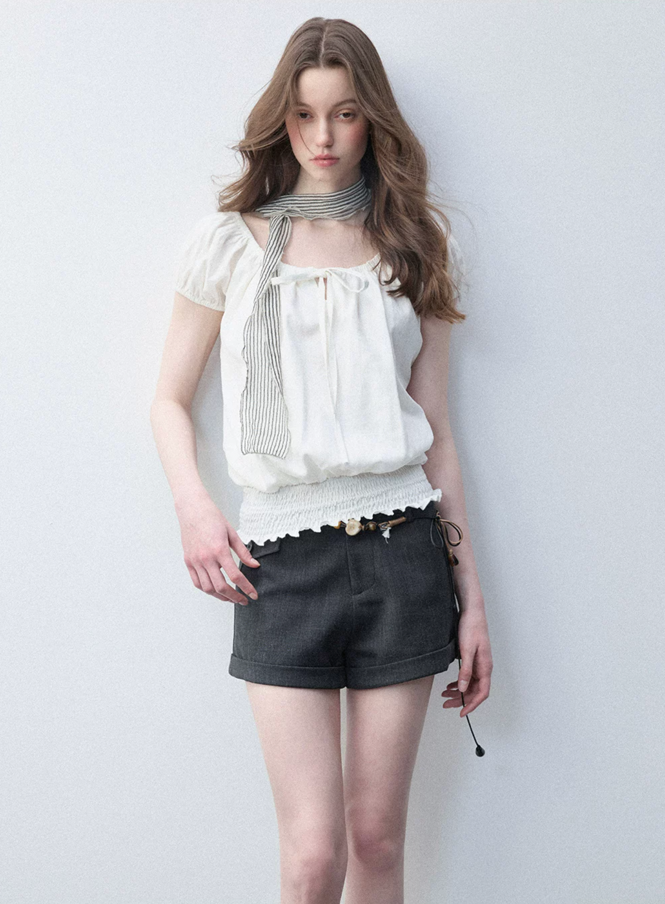 LUAMOSS Korean-style short-sleeved T-shirt with tulip pattern "Lyocell Ramie Blend" for women, breathable and flattering