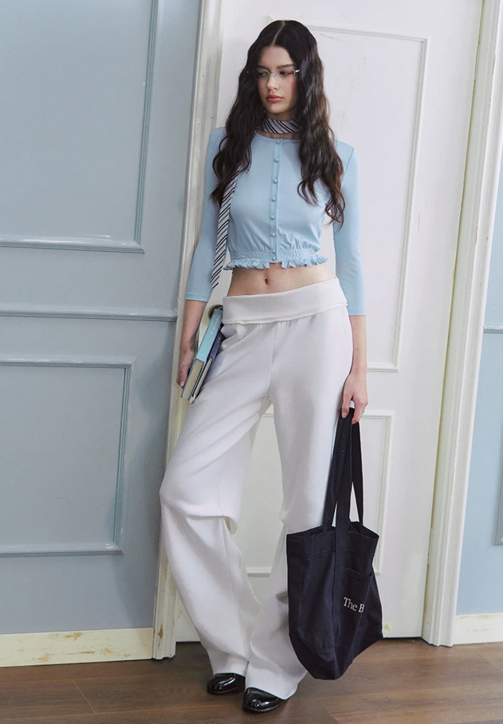 LaluneDuCiel Vibe women's white sweatpants with a comfortable, versatile design and fold-up waistband