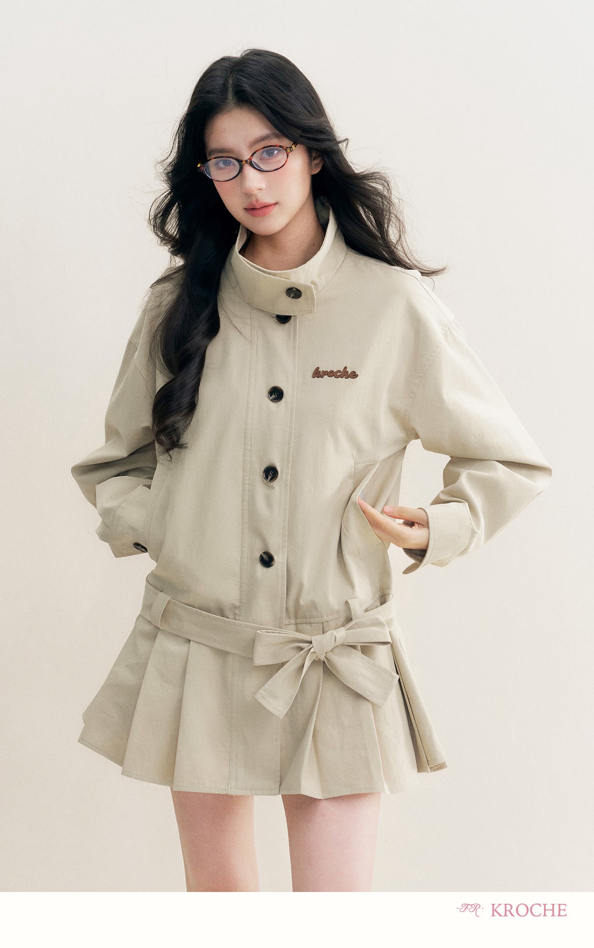 KROCHE 25aw Geek Chic cotton trench coat with stand collar and appliqué embroidery