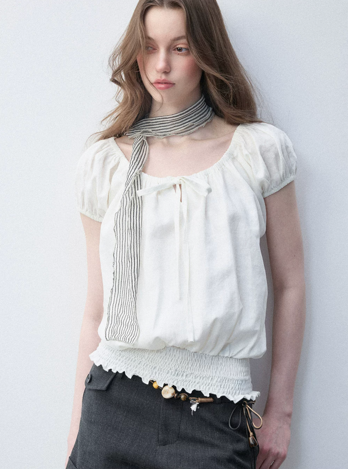 LUAMOSS Korean-style short-sleeved T-shirt with tulip pattern "Lyocell Ramie Blend" for women, breathable and flattering