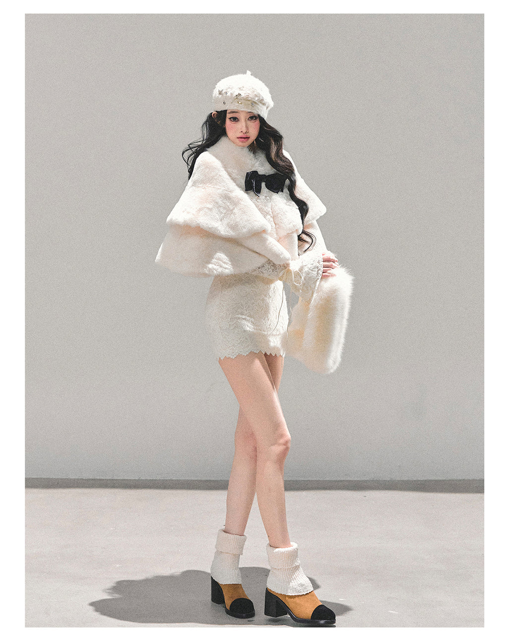 SHAOYEYAN Women's "First Snow is Coming" French Christmas Coat (Winter)