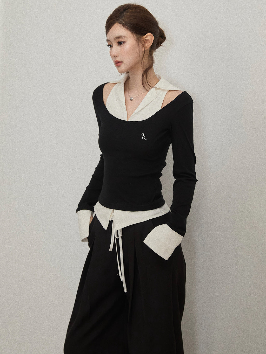 Women's Fall Design Two-Piece Tight Long Sleeve T-Shirt, Slim Waist and Easy to Match Therous