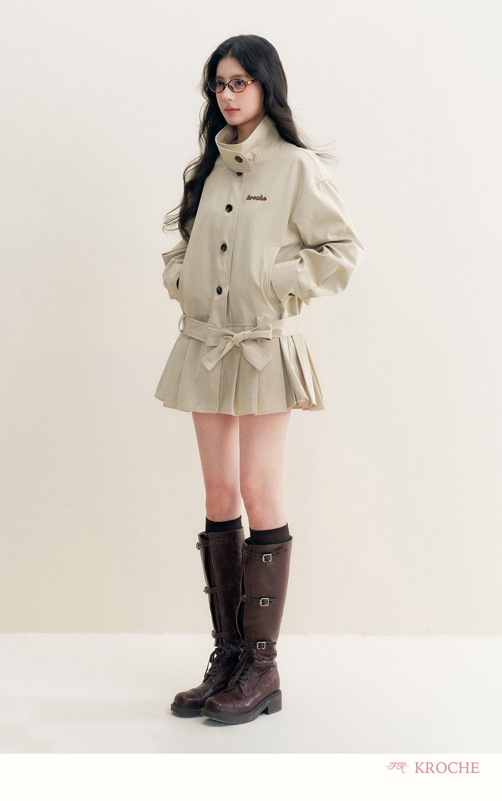 KROCHE 25aw Geek Chic cotton trench coat with stand collar and appliqué embroidery