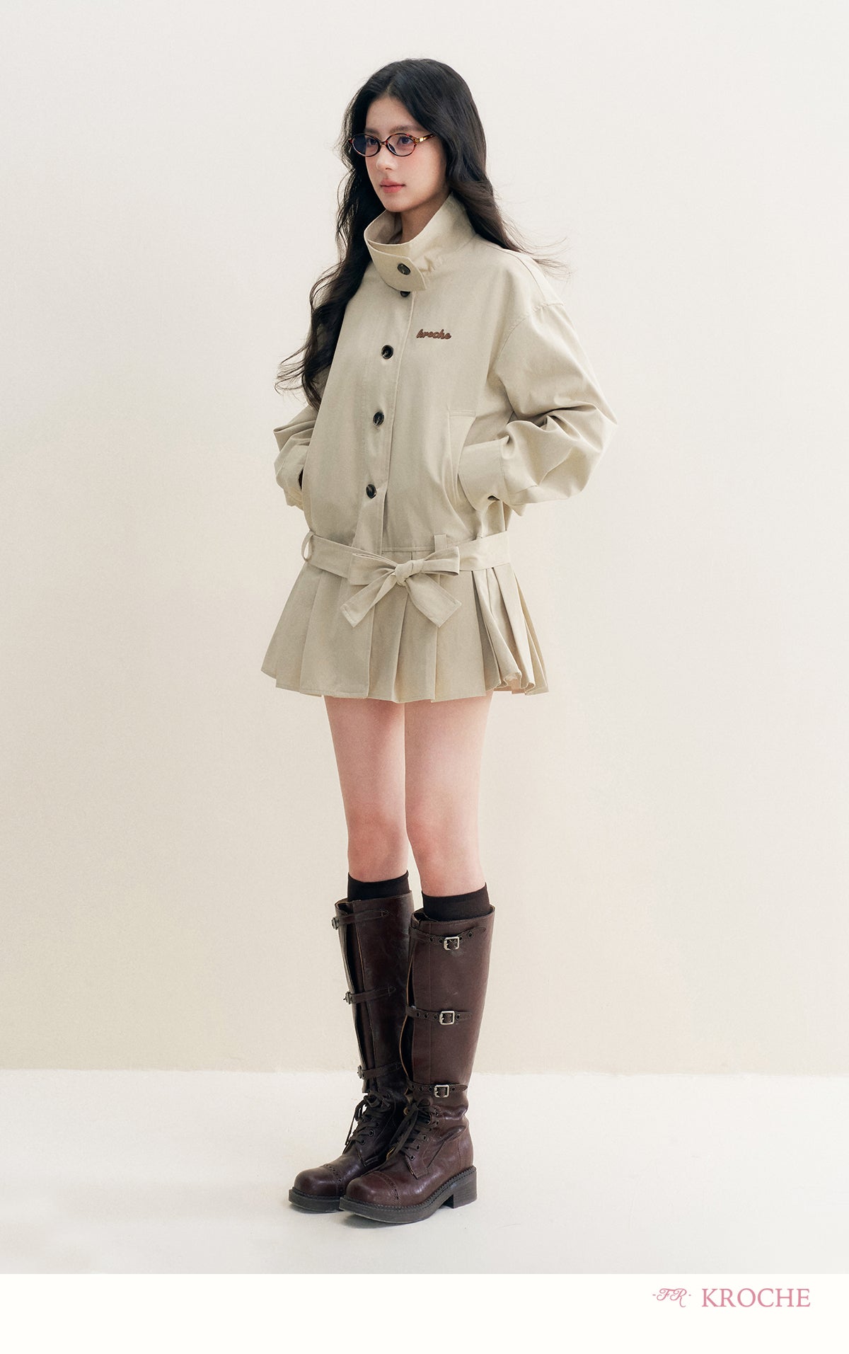 KROCHE 25aw Geek Chic cotton trench coat with stand collar and appliqué embroidery