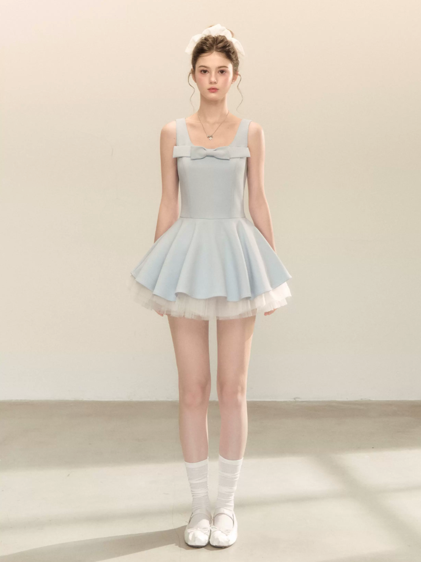 QDQD Rich princess-style strapless dress, high-end design to flatter the waist, new spring/summer arrival, multi-piece mesh skirt.