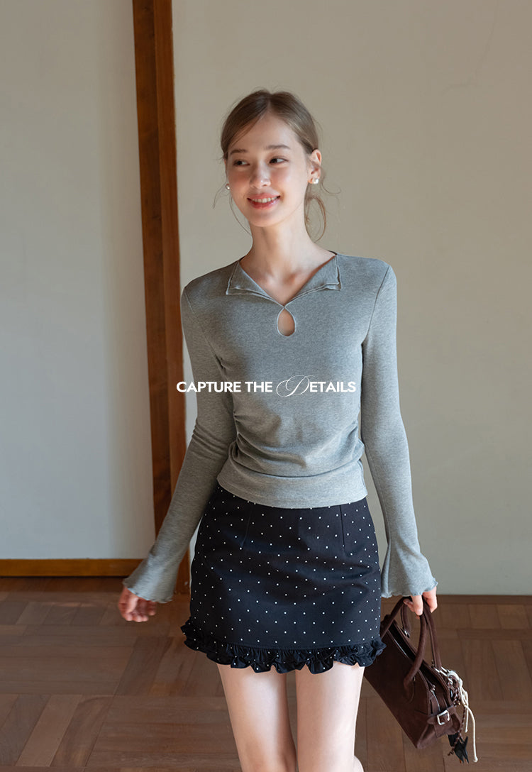 EGGKA Women's long-sleeved V-neck T-shirt with colored trim, new autumn design, slim fit, elegant waistline (sale)