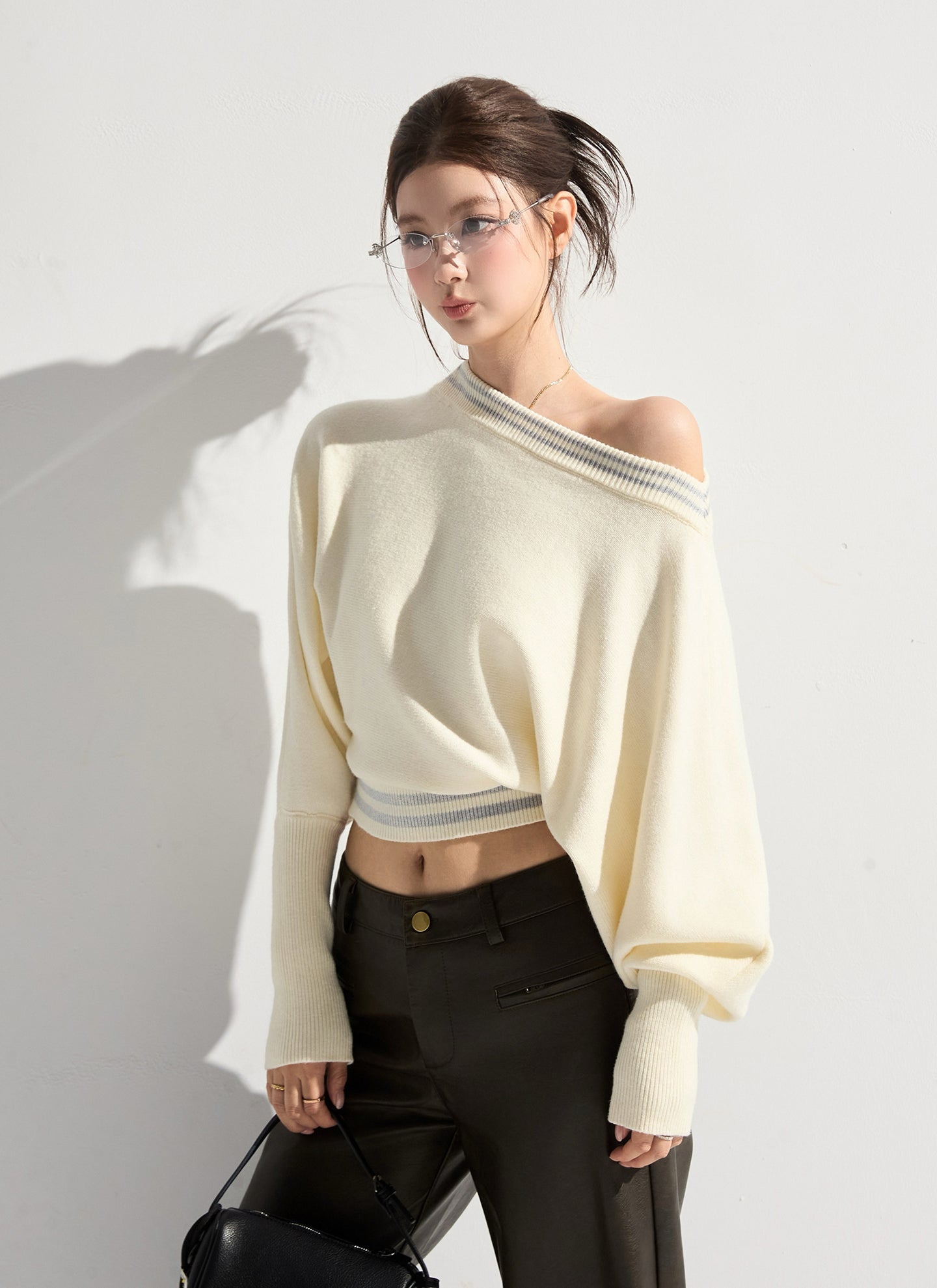 Therous new autumn women's soft and short off-the-shoulder casual multi-purpose striped sweater