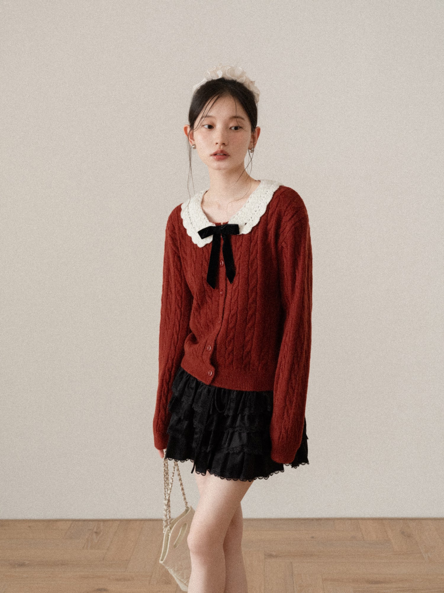 CANTONSTORY New winter style sweet apricot high-waisted midi dress for women, tight-fitting A-line dress, short skirt