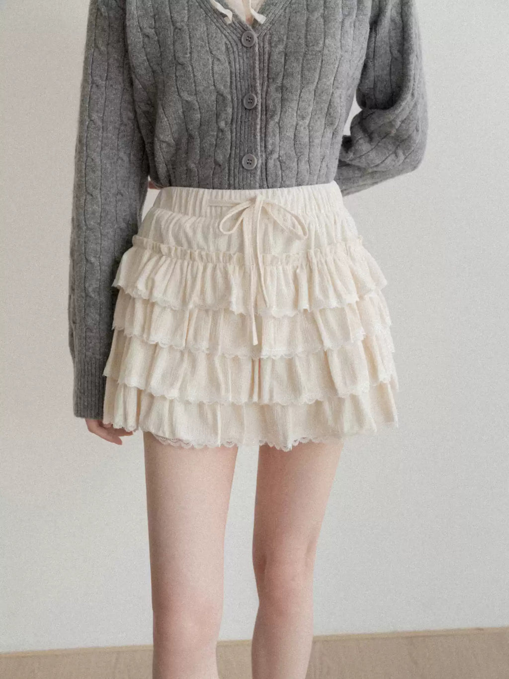 CANTONSTORY New winter style sweet apricot high-waisted midi dress for women, tight-fitting A-line dress, short skirt