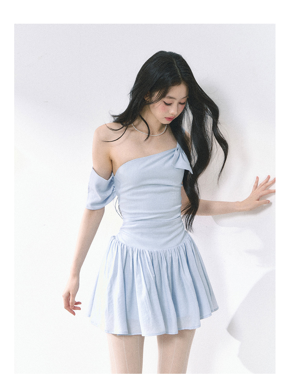 Women's Summer French Style High Quality Off-the-Shoulder Dress with Slim Waist and Short Skirt in Blue Shaoyeyan