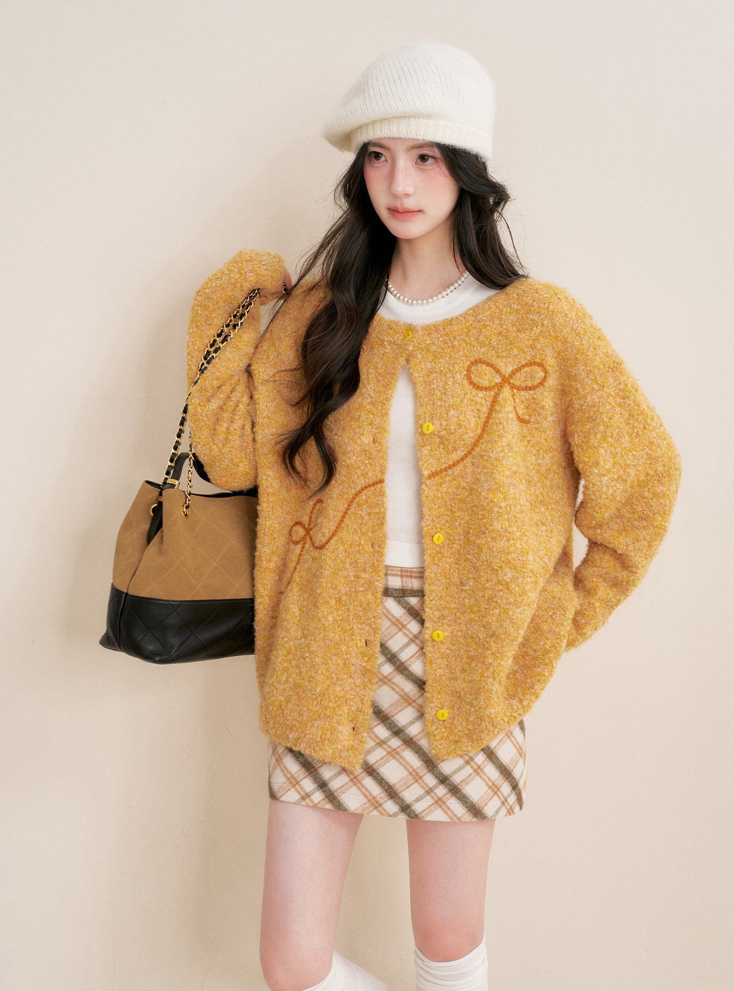 KROCHE Sunset Fluffy 25aw Thick Floral Bow Embroidered Cardigan